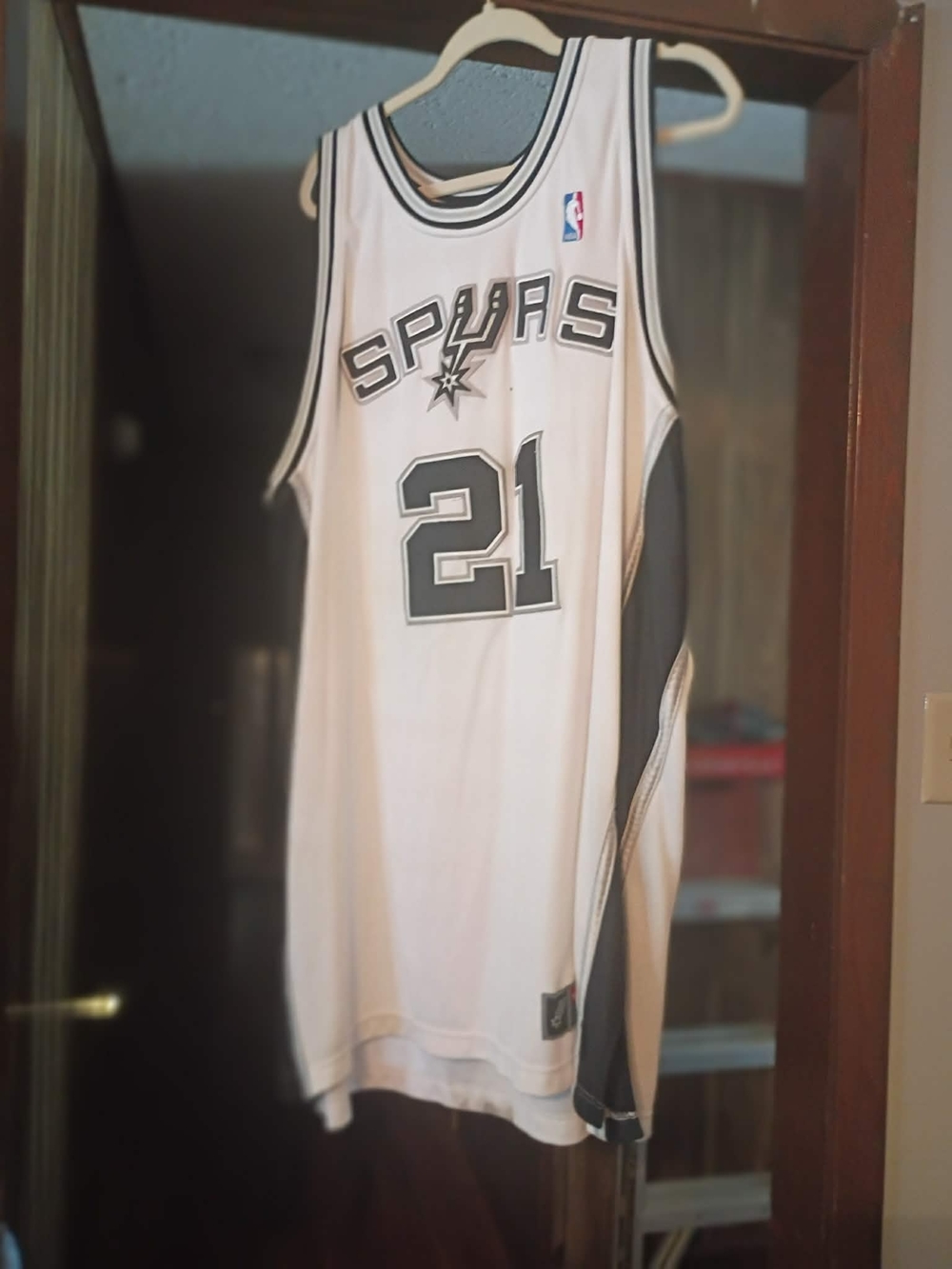 Nike White and Black Team Dri-FIT Jersey Tag Detail